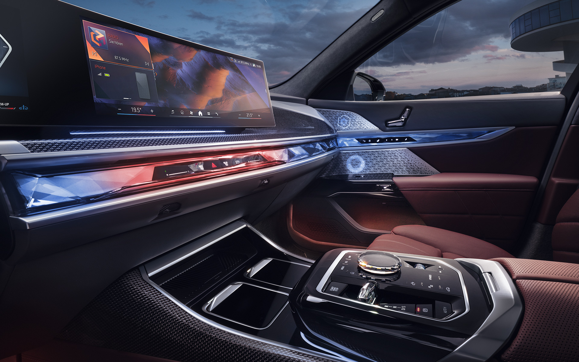 BMW 7 серії Седан G70 ICE 740i пакет M Sport, інтер’єр, CraftedClarity and Curved Display